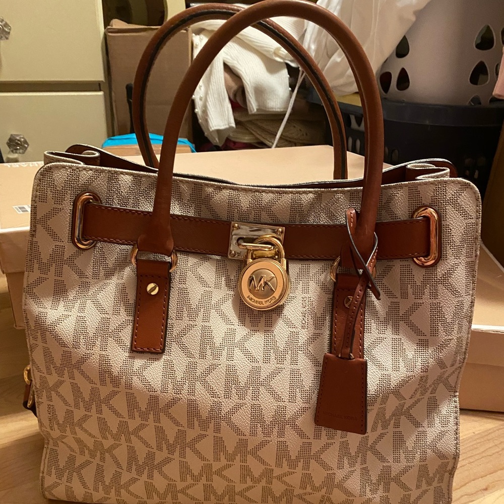 Micheal Kors Hamilton tote